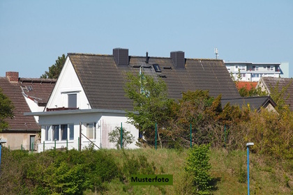 Häuser in 01108 Marsdorf