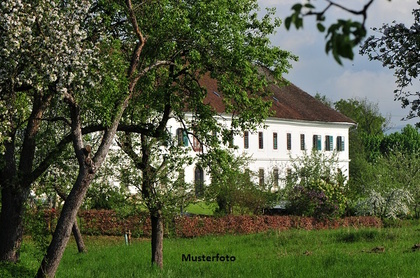 Häuser in 04758 Liebschütz