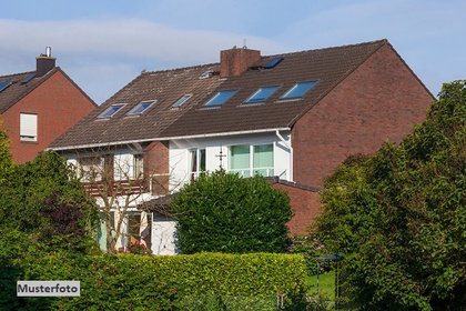 Häuser in 07407 Volkstedt