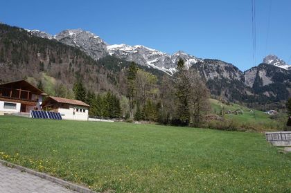 Grundstücke in 6751 Ausserbraz