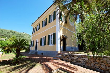 Häuser in 18027 Pontedassio