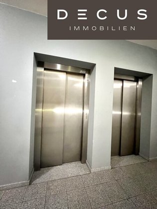 + + + OFFICE 11 + + + HOCHWERTIGE BÜROS + + + VERKEHRSGÜNSTIGE LAGE + + +