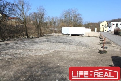 Grundstücke in 4523 Neuzeug