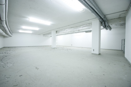 Hallen / Lager / Produktion in 5020 Salzburg