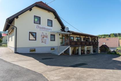 Gastgewerbe in 9433 Messensach