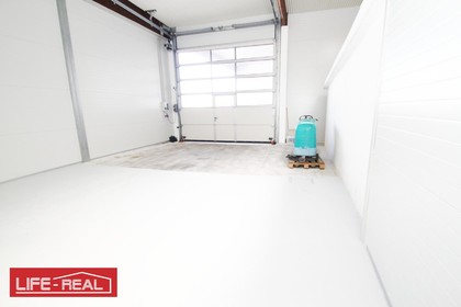 Hallen / Lager / Produktion in 4061 Pasching