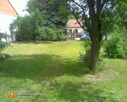 Bauprojekt für 4 Einfamilienhäuser oder 6 kleine Wohneinheiten Bauprojekt für 4 Einfamilienhäuser oder 6 kleine Wohneinheiten