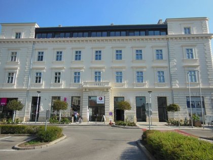 Sonstige in 2100 Korneuburg