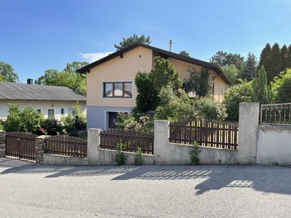 Häuser in 2452 Mannersdorf am Leithagebirge