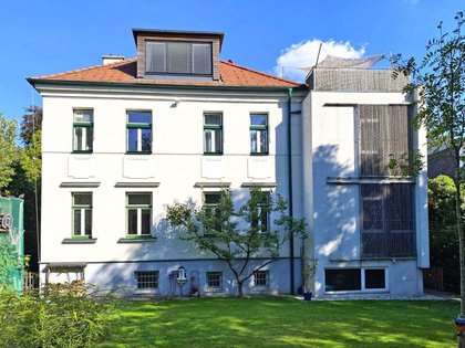 Thermisch saniertes und revitalisiertes Gründerzeithaus im Herzen von Hietzing