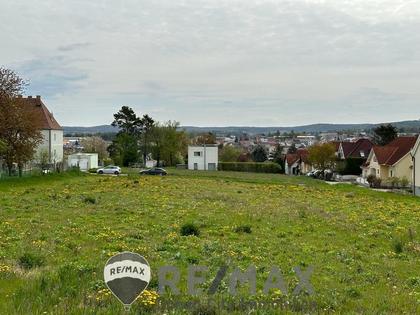 Grundstücke in 2020 Hollabrunn