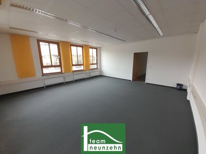 Großzügige Bürofläche mit Konferenzraum, Wintergarten und Terrasse auf 2 Ebenen nahe Traisenpark - JETZT ANFRAGEN