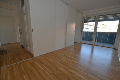 Jakomini - 35 m² - 2 Zimmer - großer Balkon - TOP Zustand - perfekte Raumaufteilung
