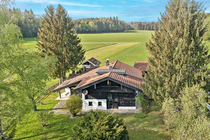 NATURJUWEL UNWEIT VON SALZBURG! Authentisches Bauernsacherl aus dem 18. Jahrhundert