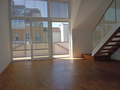 Traumhaftes 3,5-Zimmer-Maisonette-Penthouse mit Balkon und Terrasse