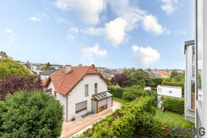 THERMENSIEDLUNG OBERLAA | Investment in ruhiger Lage mit Grün- und Weitblick | ca. 7,6 m² Veranda | Nähe U1 Oberlaa, Therme Wien & Kurpark Oberlaa