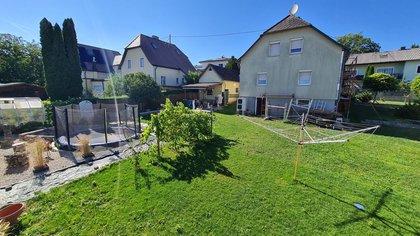 Renovierungsbedürftiges Objekt mit Weitblick und tollem Garten!