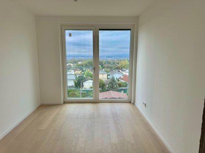 Neu und provisionsfrei! 3 Zimmer mit 2 Balkone - Luxuriös Wohnen im exklusiven Prachtgarten