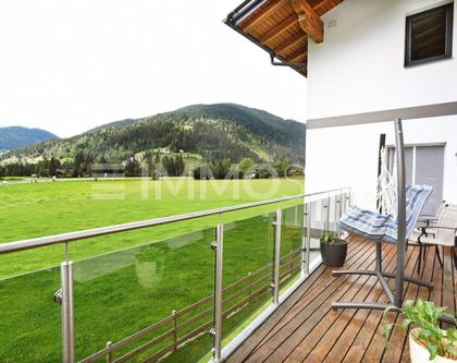 Traumhafte 3-Zimmer-Wohnung mit Südwestbalkon und schöner Aussicht!