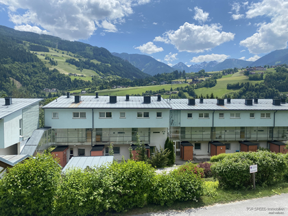 WELCOME HOME!  2 Etagen-Wohnung, mit 3 Schlafzimmern und Privatgarten in Schladming