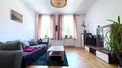 Linz/ZENTRUM: Altbau-Wohntraum, ca. 86m² mit 3 Zimmer und Balkon im Linzer Zentrum