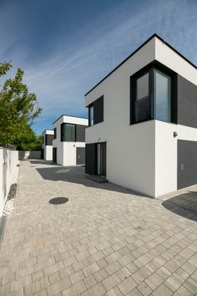 Häuser in 2620 Natschbach-Loipersbach
