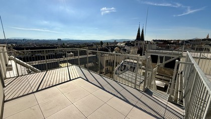 Wohnen auf höchstem Niveau: Exklusive Dachgeschosswohnung im Herzen des 15. Bezirks!