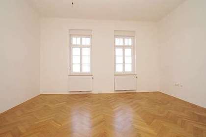 Helle Mietwohnung (74m²) in einer Altbau-Villa in ruhiger Lage in Fürstenfeld!