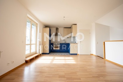 Erstbezug nach Renovierung: Aparte Maisonette mit 12m² Terrasse  zum Wohlfühlen