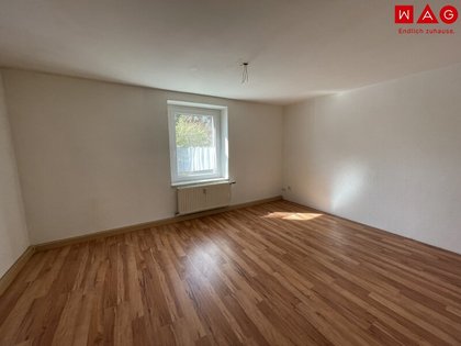 Günstige 3 Zimmerwohnung  im Hochparterre!