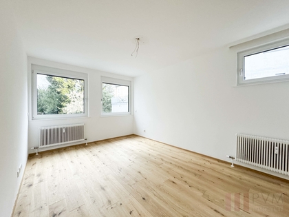 2,5 ZIMMER-WOHNUNG RIEDENBURG // ALTSTADTNÄHE