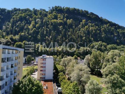 IDEAL FÜR JUND UND ALT - mit Ausblick ins Grüne und TG-Stellplatz!!