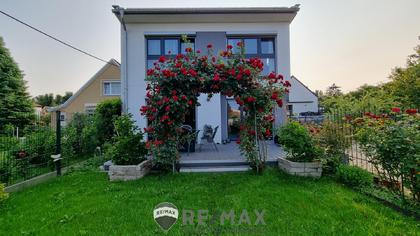 "A house with Style and Space" "A house with Style and Space"