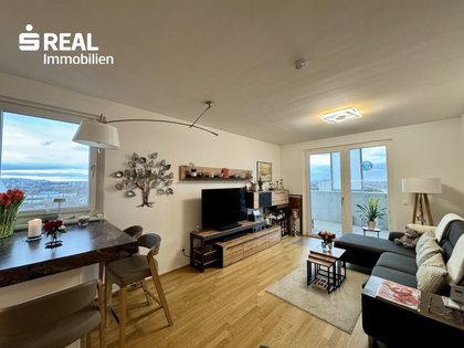 Schicke 2 Zimmer Wohnung + 19 m² Balkon im 7. Stock - NEUWERTIG - Niedrigenergiehaus