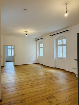 Charmante Innenstadt-Wohnung in Wiener Neustadt | 2 Zimmer | Hohe Räume | Hell & gemütlich