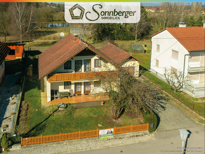 GOLDSTÜCK ? Einfamilienhaus mit sonnigen Garten und Garage in Kronstorf