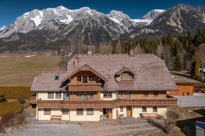 Häuser in 8972 Ramsau am Dachstein