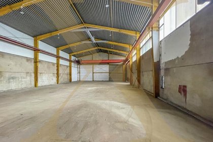Hallen / Lager / Produktion in 4050 Traun