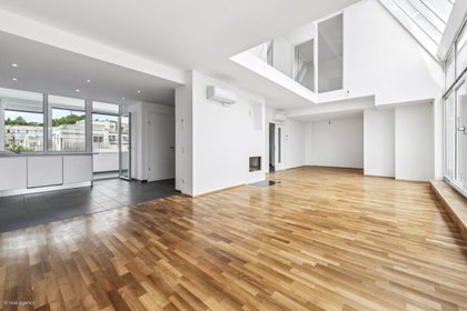 Provisionsfrei für den Mieter! DG Büro Nähe Hohe Warte! Provisionsfrei für den Mieter! DG Büro Nähe Hohe Warte!