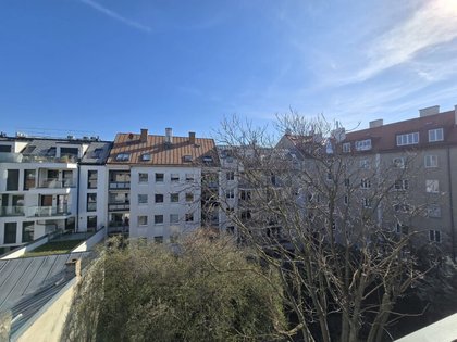Ins Grün blickender ERSTBEZUG in Meidling | Modern und Mittendrin Ins Grün blickender ERSTBEZUG in Meidling | Modern und Mittendrin
