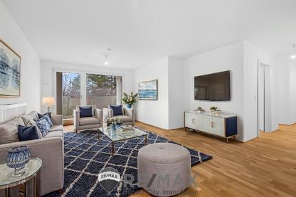 "Erstbezug- Ihr neues Zuhause mit Naturblick ? gegenüber den Blumengärten!" "Erstbezug- Ihr neues Zuhause mit Naturblick ? gegenüber den Blumengärten!"