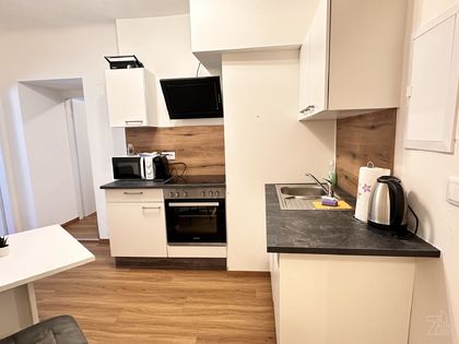 Komplett möblierte, zentrale und sonnige 2-Zimmerwohnung in der Grabenstraße 222! Komplett möblierte, zentrale und sonnige 2-Zimmerwohnung in der Grabenstraße 222!