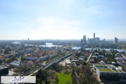 Erstbezug ? Sonnige 2-Zimmer Wohnung mit sensationellem Fernblick und Roof-Top-Pool! Erstbezug ? Sonnige 2-Zimmer Wohnung mit sensationellem Fernblick und Roof-Top-Pool!
