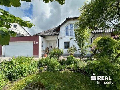 Sonniges Einfamilienhaus in 4040 Lichtenberg bei Urfahr Sonniges Einfamilienhaus in 4040 Lichtenberg bei Urfahr