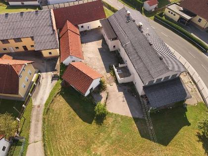 attraktiver Preis, großes Wohnhaus, 3 Nebengbäude, 2.539 m² Grundstück, viele Nutzungsmöglichkeiten attraktiver Preis, großes Wohnhaus, 3 Nebengbäude, 2.539 m² Grundstück, viele Nutzungsmöglichkeiten