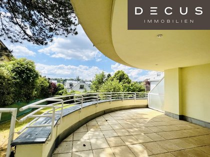 |180 m2 WOHNFLÄCHE | 400 m2 GARTEN | GARAGE IM HAUS | IDYLLISCHE LAGE NAHE DEN WEINBERGEN |180 m2 WOHNFLÄCHE | 400 m2 GARTEN | GARAGE IM HAUS | IDYLLISCHE LAGE NAHE DEN WEINBERGEN