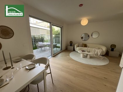 Hochwertiges Neubau-Townhouse. Soeben fertig gestellt. Top Ausstattung ? U Bahn nur wenige Gehminuten entfernt - JETZT ANFRAGEN Hochwertiges Neubau-Townhouse. Soeben fertig gestellt. Top Ausstattung ? U Bahn nur wenige Gehminuten entfernt - JETZT ANFRAGEN