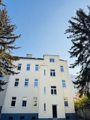 Charmante Erstbezugs-1-Zimmer-Wohnung in einem generalsanierten Altbauhaus mit einem eigenen Gartenabteil zur exklusiven Nutzung. Charmante Erstbezugs-1-Zimmer-Wohnung in einem generalsanierten Altbauhaus mit einem eigenen Gartenabteil zur exklusiven Nutzung.