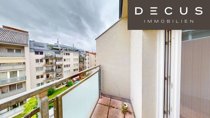 | TERRASSE | BJ 1966 | SANIERUNGSBEDARF | WESTSEITIG | | TERRASSE | BJ 1966 | SANIERUNGSBEDARF | WESTSEITIG |