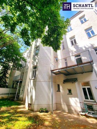Entzückende Altbauwohnung mit Sanierungsbedarf! Balkon optional möglich! Grüner Innenhof + Ruhelage + Schönes Altbauhaus! Jetzt selbst gestalten und einziehen! Entzückende Altbauwohnung mit Sanierungsbedarf! Balkon optional möglich! Grüner Innenhof + Ruhelage + Schönes Altbauhaus! Jetzt selbst gestalten und einziehen!